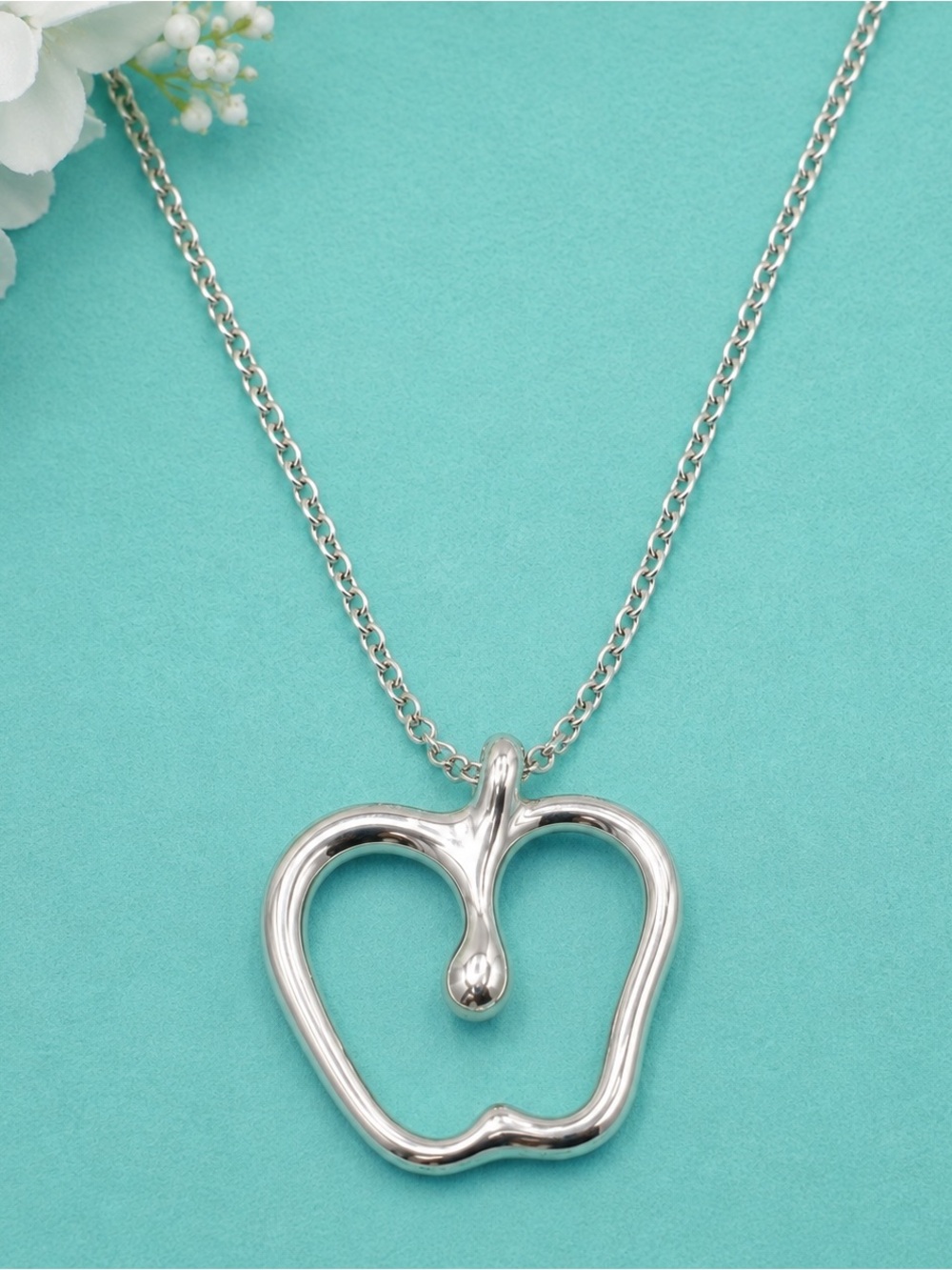 Tiffany & Co Elsa Peretti Apple Pendant Necklace Sterling Silver 925 16 Inch